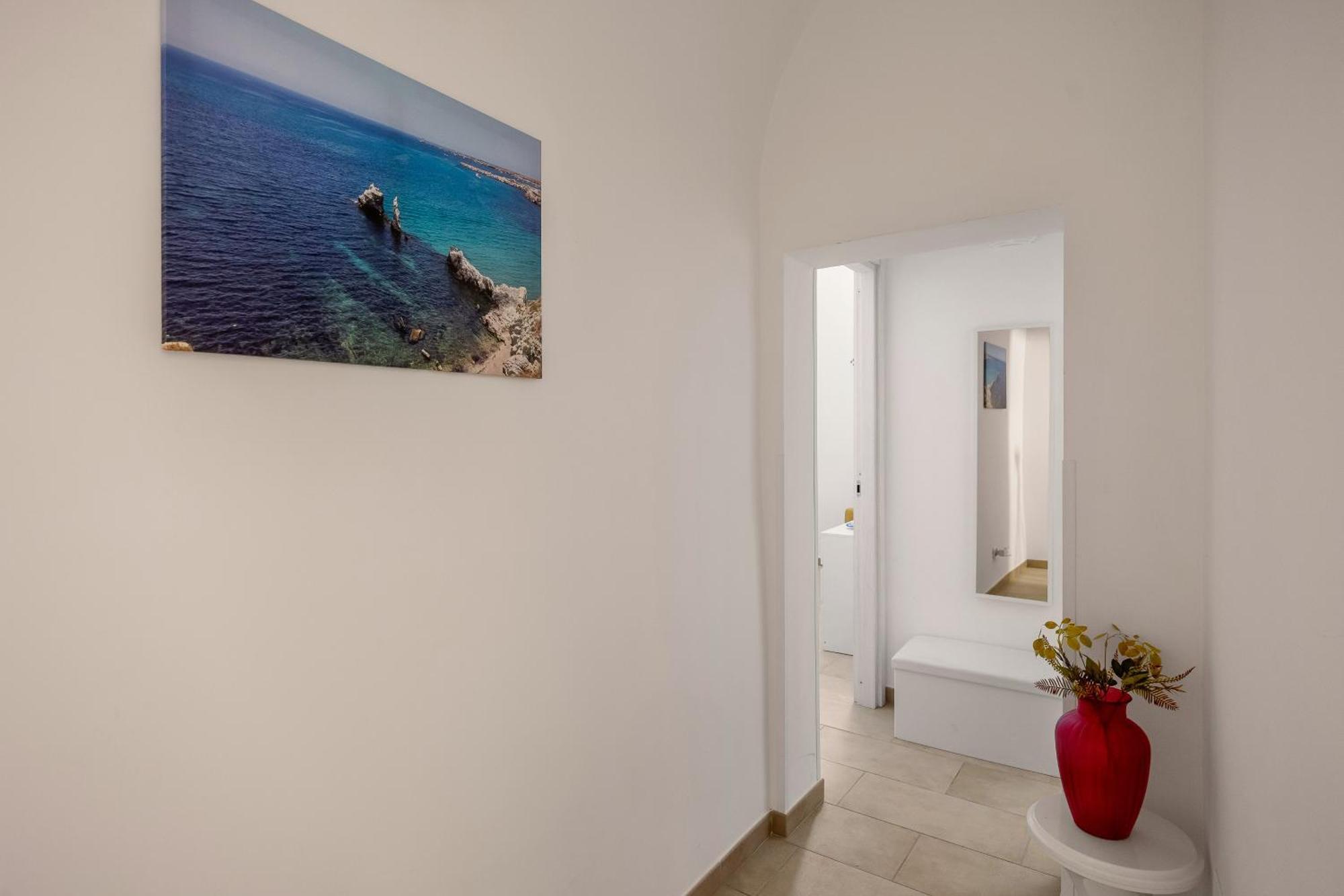 Madre Terra Airport Rooms And Suites Terrasini Exteriör bild